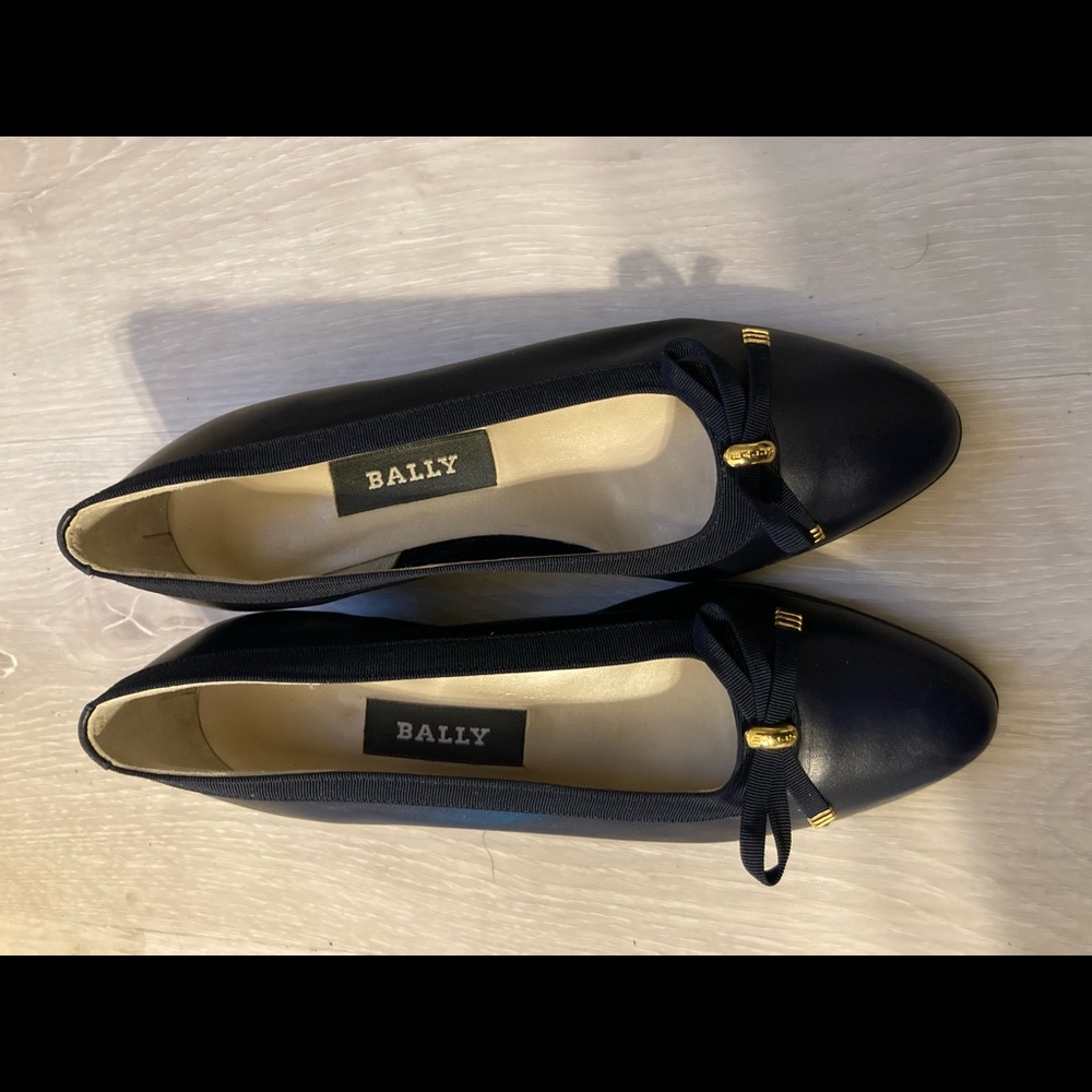 Belle Bally Low Wedge Leather Heels 5.5